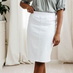 White Denim Skirt sz 2